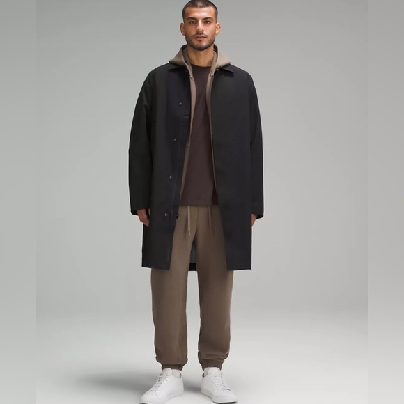 lululemon athletica Other - Lululemon New Venture Rain Coat men’s size small color black